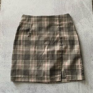 Plaid mini skirt